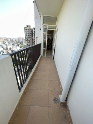 2 BHK Apartment For Rent in KM Residency, Raj Nagar Extension