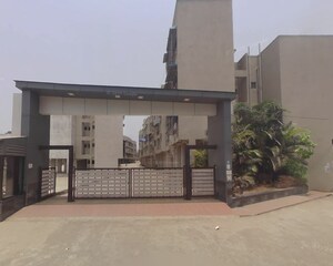  Apartment For Sale in Pali