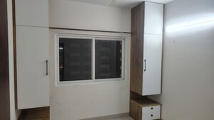 Room in 4 BHK Apartment at Adarsh Greens Phase 2, Kogilu – for Rent