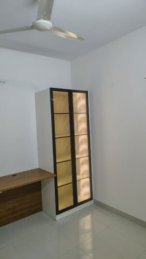 Room in 4 BHK Apartment at Adarsh Greens Phase 2, Kogilu – for Rent