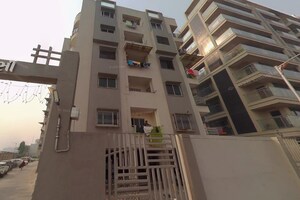  Apartment For Sale in Vatva