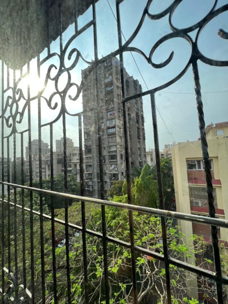 Exterior View, lokhandwala complex 2 Bedroom 925 Sq.Ft. Apartment In Lokhandwala Complex Mumbai 10385182