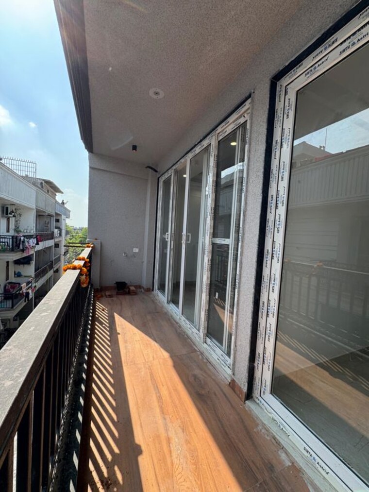 Balcony, chattarpur 3 Bedroom 1400 Sq.Ft. Apartment In Chattarpur Delhi 10385219