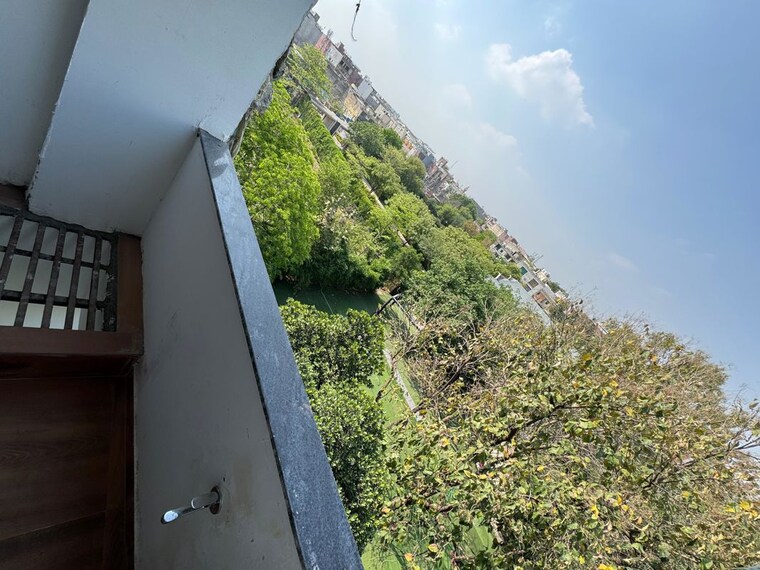 Balcony, chattarpur 3 Bedroom 1400 Sq.Ft. Apartment In Chattarpur Delhi 10385219