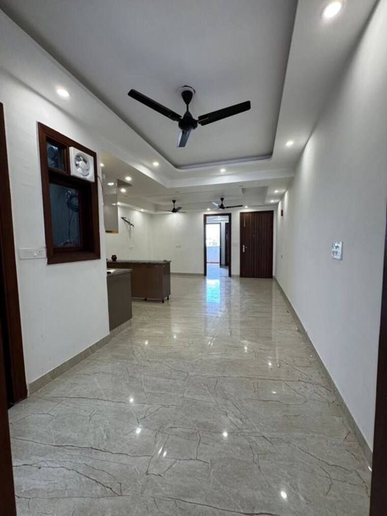 Room, chattarpur 3 Bedroom 1400 Sq.Ft. Apartment In Chattarpur Delhi 10385219