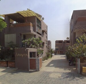  Villa For Sale in Koba