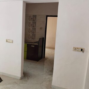 Room in 2 BHK Apartment at Nalasopara West – for Rent