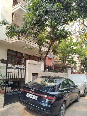  Builder Floor – Exterior View View at Saket - for Sale
