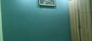 Furnished Amenities in 2 BHK Builder Floor at Laxman Chowk – for Rent