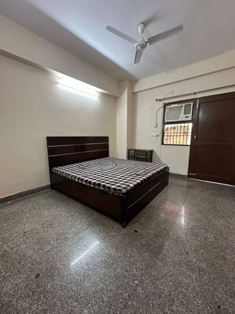 Living Room, hvpnl colony 1 Bedroom 725 Sq.Ft. Builder Floor In Hvpnl Colony Gurgaon 10385536