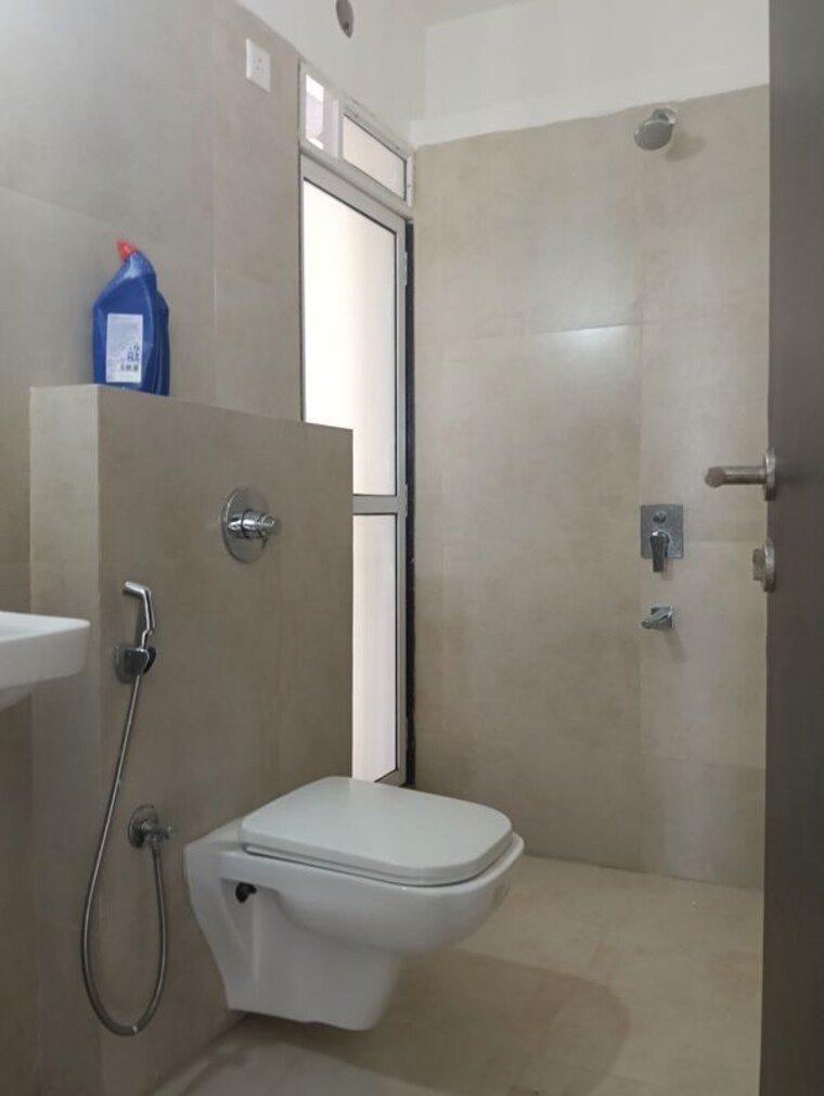 Bathroom, puranik-city-reserva 1 Bedroom 450 Sq.Ft. Apartment In Ghodbunder Road Thane 10385679
