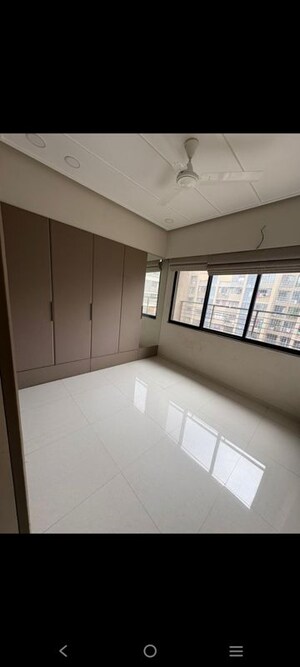 Room in 3 BHK Apartment at Shivalik Sharda Park View, Shela – for Rent