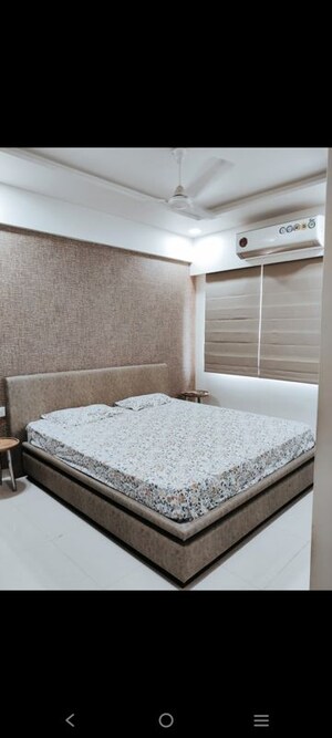 Bedroom in 3 BHK Apartment at Shivalik Sharda Park View, Shela – for Rent