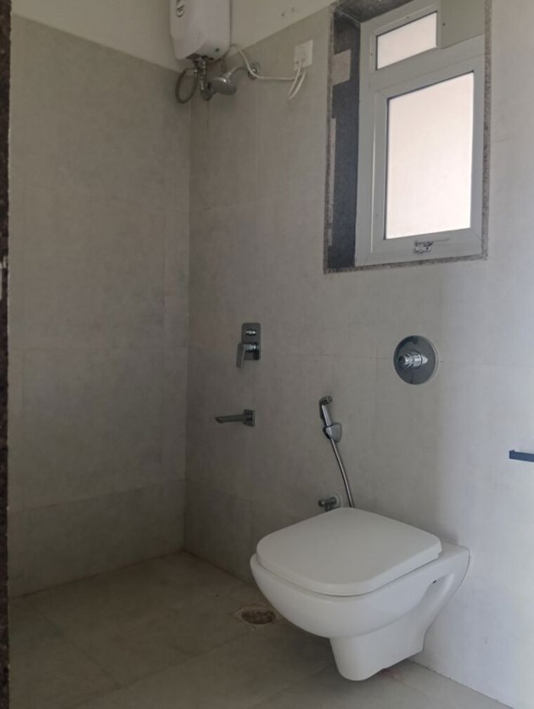Bathroom, puranik-city-reserva 1 Bedroom 450 Sq.Ft. Apartment In Ghodbunder Road Thane 10385709