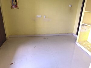 Room in  Apartment at Nunna – for Sale