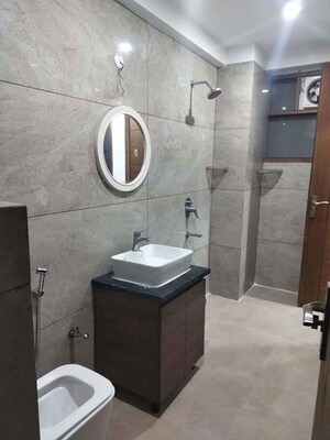 Bathroom in 3 BHK Builder Floor at Patel Nagar – for Rent
