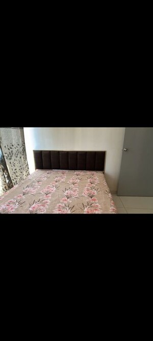 Bedroom in 3 BHK Apartment at Sun Optima, Ghuma – for Rent
