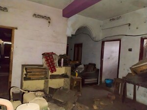   Shop at Vijayawada One Town – for Sale