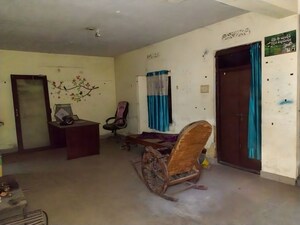   Shop at Vijayawada One Town – for Sale