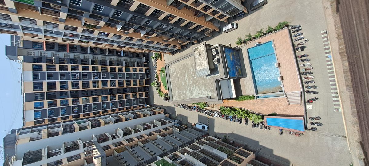 2 BHK + Pooja Room,Study Room,Basement Apartment For Sale in Manohar Vikas Shreeji Paraiso Phase 2