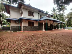  Independent House – Exterior View View at Alinchuvadu - for Sale
