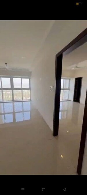 Room in 3 BHK Apartment at Ruparel Ariana, Parel – for Rent