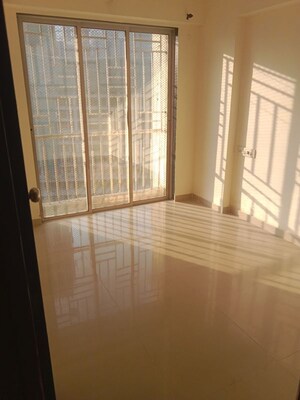 2 BHK Apartment For Rent in JSB Nakshatra Greens, Naigaon East