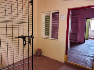 Room in  Independent House at Ramalingeswara Nagar – for Sale