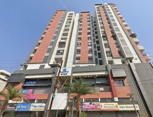  Apartment For Sale in Railnagar