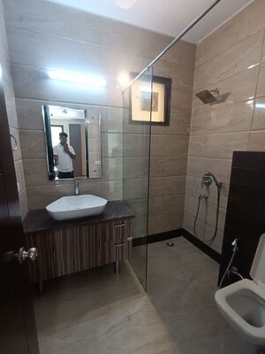 Kitchen in 4 BHK Builder Floor at Auram Floor, South City 2 – for Rent
