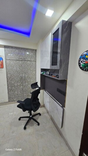 Team Area in 4 BHK Apartment at Saviour Park, Mohan Nagar – for Sale