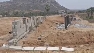  Plot – Exterior View View at Batasingaram - for Sale