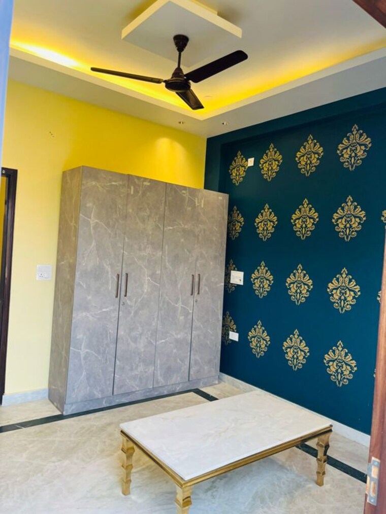 Bedroom, phi ii greater noida 6+ Bedroom 120 Sq.Mt. Independent House In Phi Ii Greater Noida Greater Noida 10386195