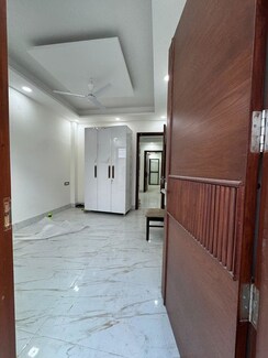 1 BHK + Basement Apartment For Rent in Chattarpur