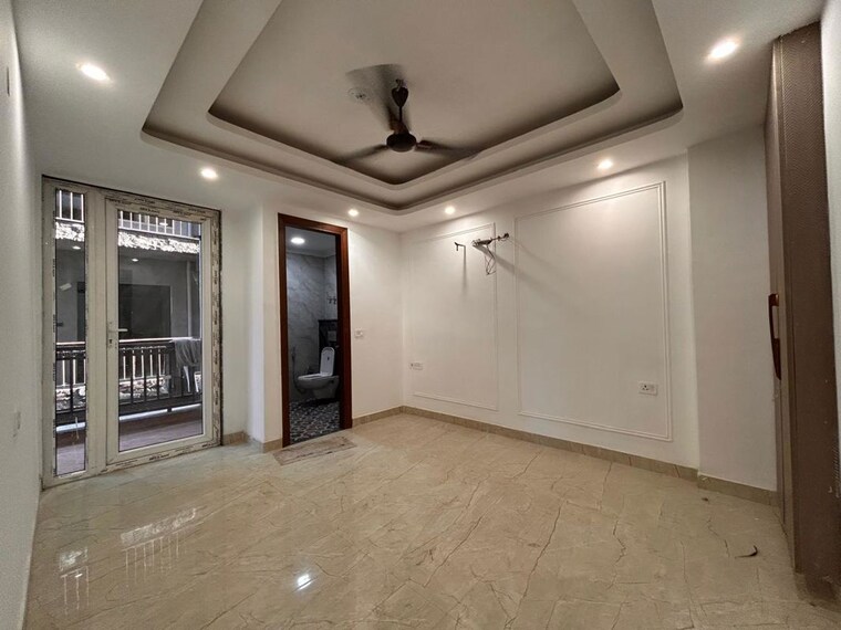 Room, chattarpur 3 Bedroom 1300 Sq.Ft. Apartment In Chattarpur Delhi 10386223