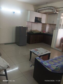 1 BHK + Pooja Room Apartment For Rent in Wave City