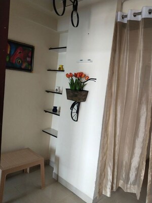 Furnished Amenities in 3 BHK Apartment at KLJ Greens, Sector 77 – for Rent