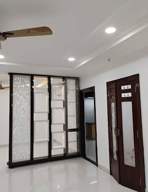 Room in 4 BHK Apartment at SMR Vinay Iconia Phase II, Kondapur – for Rent
