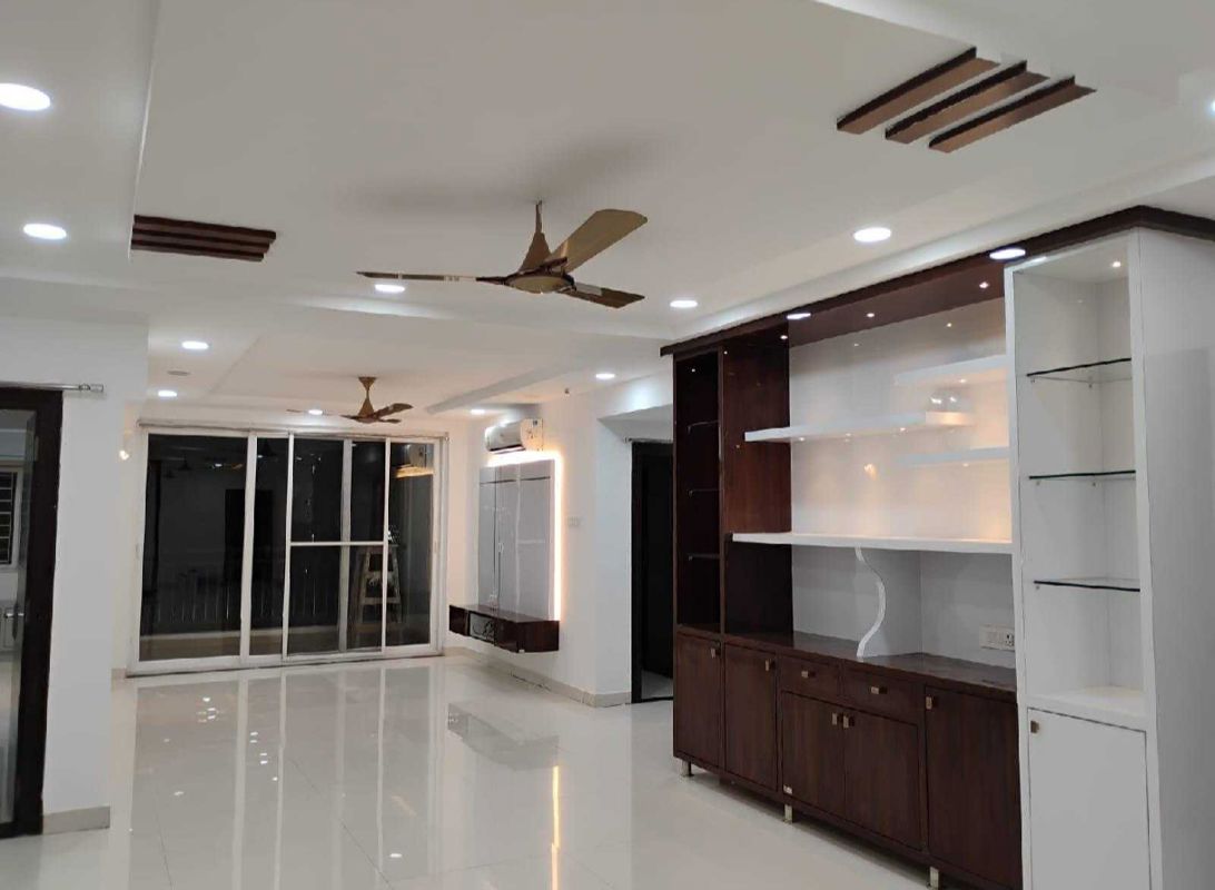 4 BHK + Pooja Room,Servant Room Apartment For Rent in SMR Vinay Iconia Phase II
