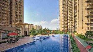Swimming Pool in 5 BHK Villa at Assotech Blith, Sector 99 – for Sale