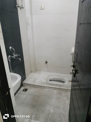 Bathroom in 2 BHK Builder Floor at Gomti Nagar – for Rent