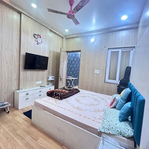 Bedroom in 5 BHK Independent House at Gomti Nagar – for Sale