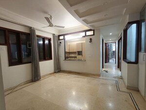 Room in 4 BHK Builder Floor at Greater Kailash ii – for Rent