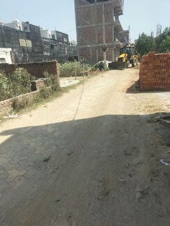 Plot For Sale in Noida Central