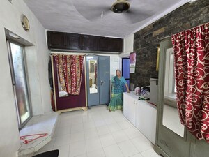 Bedroom in 2 BHK Apartment at JPV Pratap Liberty One, Malad West – for Rent