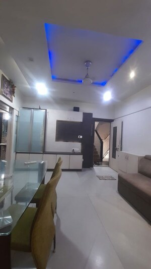 Team Area in 2 BHK Apartment at JPV Pratap Liberty One, Malad West – for Rent