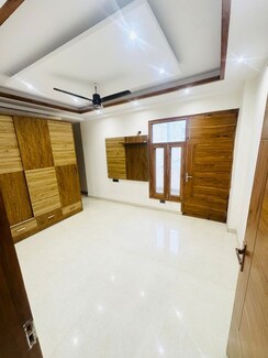 4 BHK Builder Floor For Rent in Sector 41