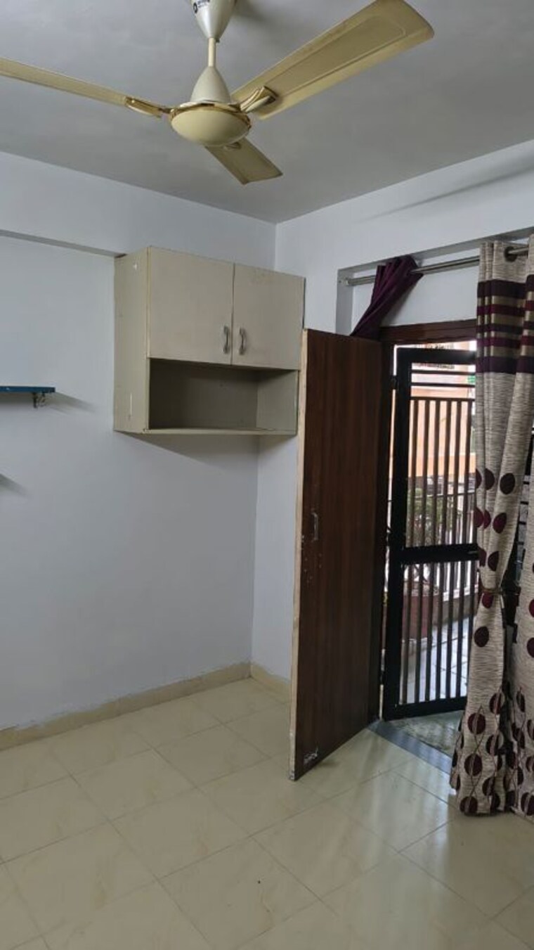 Kitchen, apex-our-homes 2 Bedroom 750 Sq.Ft. Apartment In Sector 37c Gurgaon 10386402