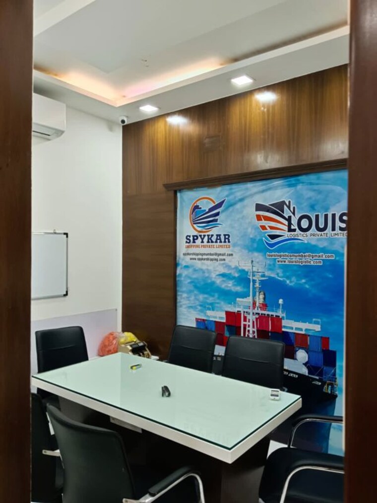 Team Area, platinum-techno-park Commercial Office Space 350 Sq.Ft. In Vashi Sector 30 Navi Mumbai 10386406