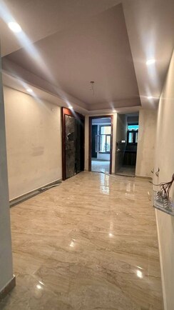 1 BHK Builder Floor For Rent in Saket